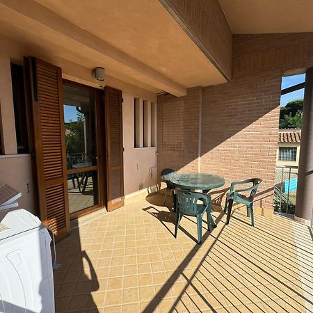 Pineta Apartament Tirrenia Exterior foto