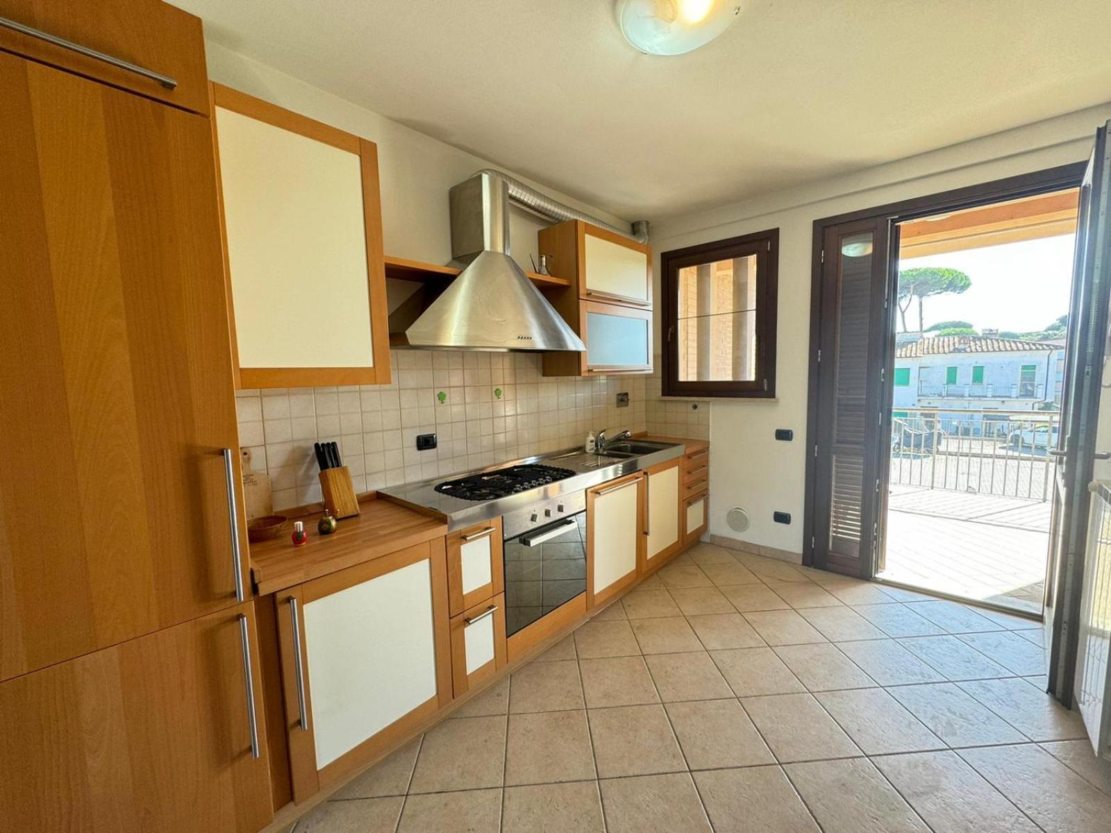 Pineta Apartament Tirrenia Exterior foto